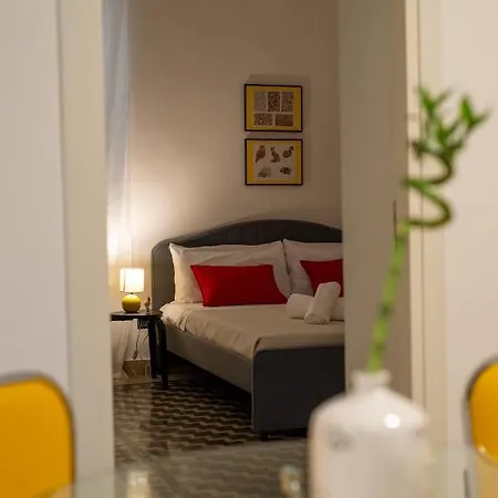 A Casa Di Anna - Charming House With Courtyard Appartement Bari