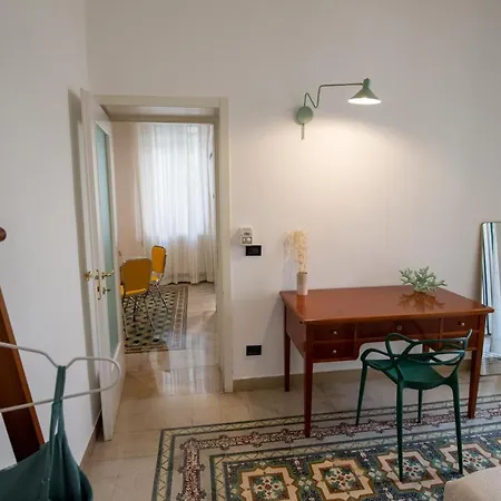 A Casa Di Anna - Charming House With Courtyard Appartement